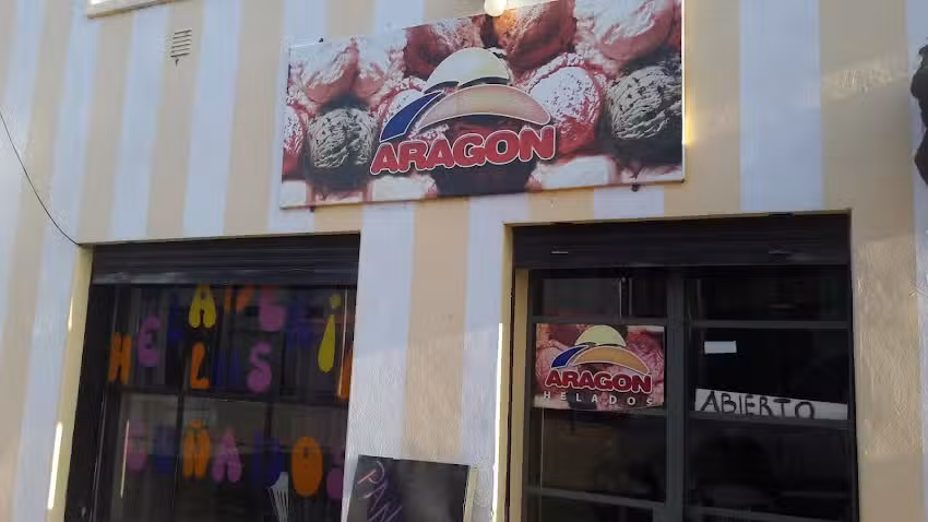 Panaderia & Heladeria Los Cu&ntilde;ados