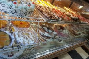 Panader&iacute;a: helader&iacute;a y caf&eacute; jazm&iacute;n