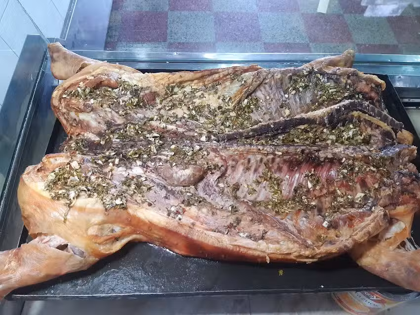 Pizzer&iacute;a, Rotiser&iacute;a Y Helader&iacute;a Sancho Panza