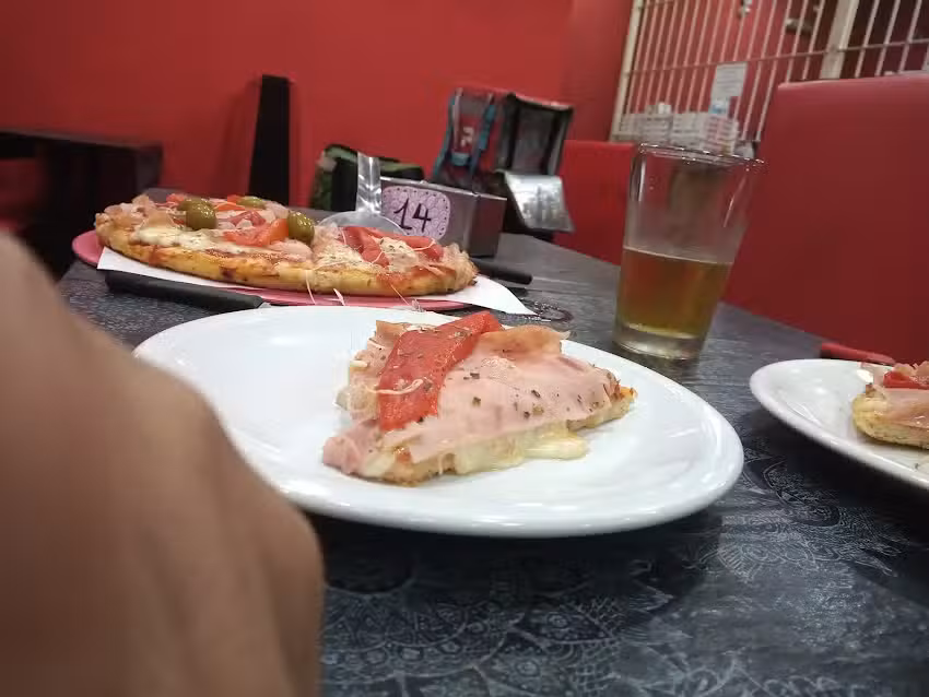 pizzeria y heladeria &rdquo; FLAVIA&rdquo;