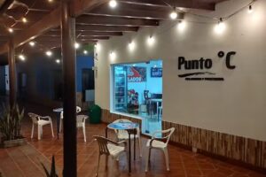 Punto &deg;C helader&iacute;a Com-Com y Pancheria