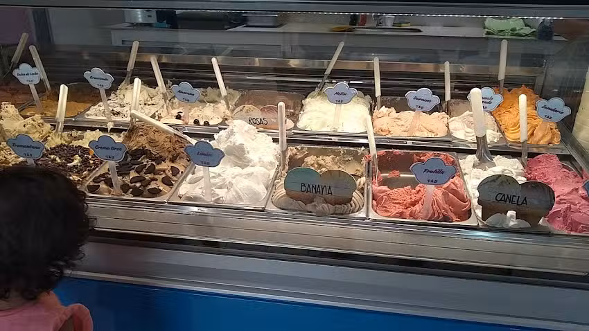 TAU helader&iacute;a italiana